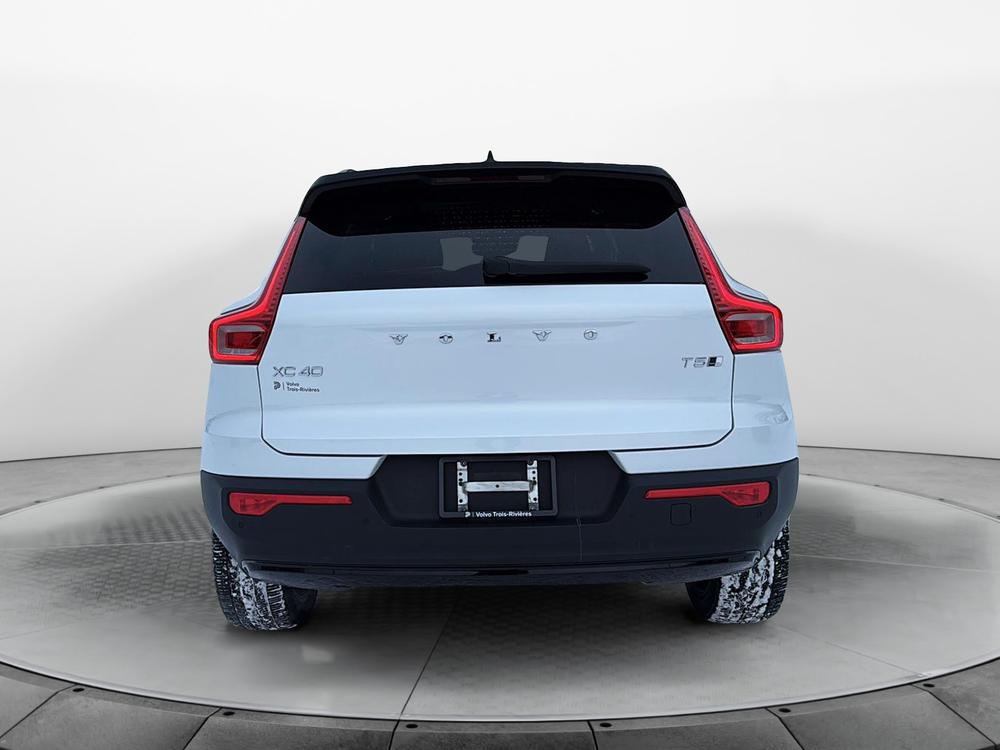 Volvo XC40 T5 R-DESIGN AWD 2022 d&rsquo;occasion à vendre - 7