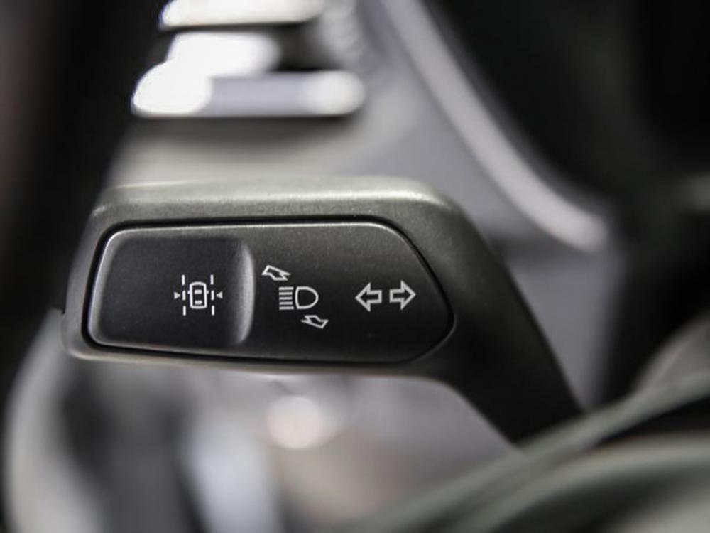 Ford Escape SEL PHEV 2022 d&rsquo;occasion à vendre - 22