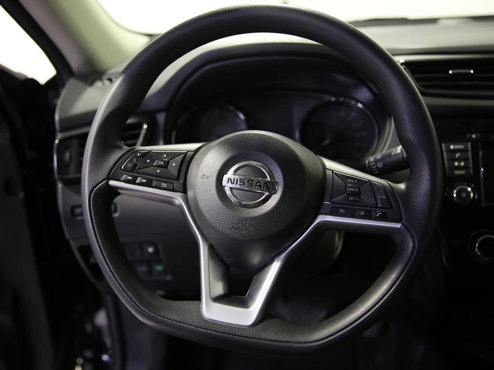 Nissan Rogue S 2018 d&rsquo;occasion à vendre - 17