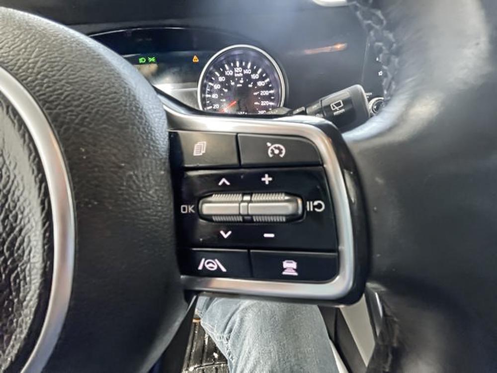 Kia Carnival EX 2022 d&rsquo;occasion à vendre - 17