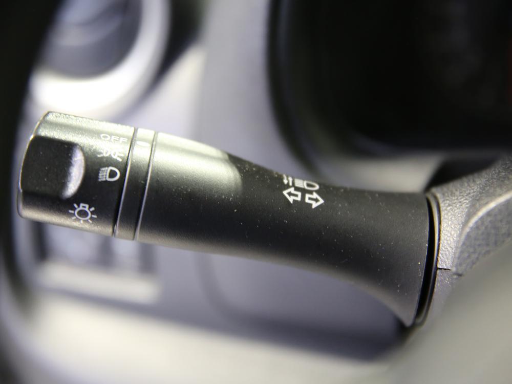 Nissan Micra SV 2015 d&rsquo;occasion à vendre - 19