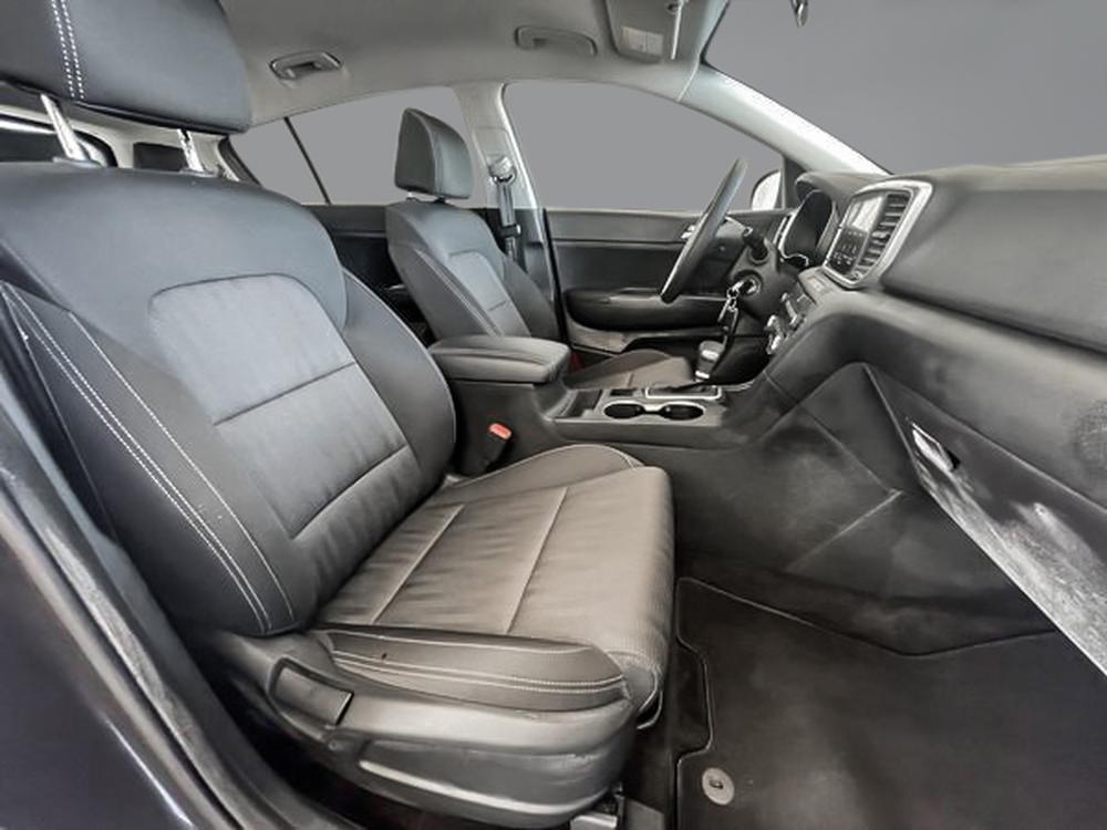 Kia Sportage LX 2020 d&rsquo;occasion à vendre - 29