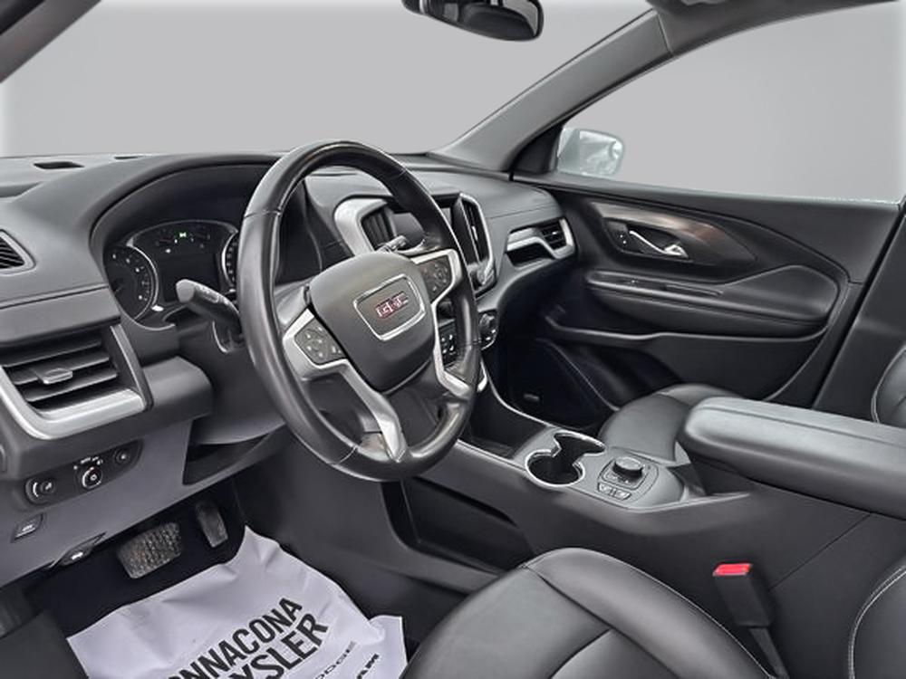 GMC Terrain 2022 Blanc usage à vendre GMC Terrain 2022 Blanc usage à vendre