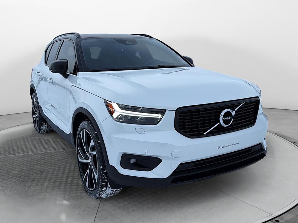 Volvo XC40 T5 R-DESIGN AWD 2022 d&rsquo;occasion à vendre - 1