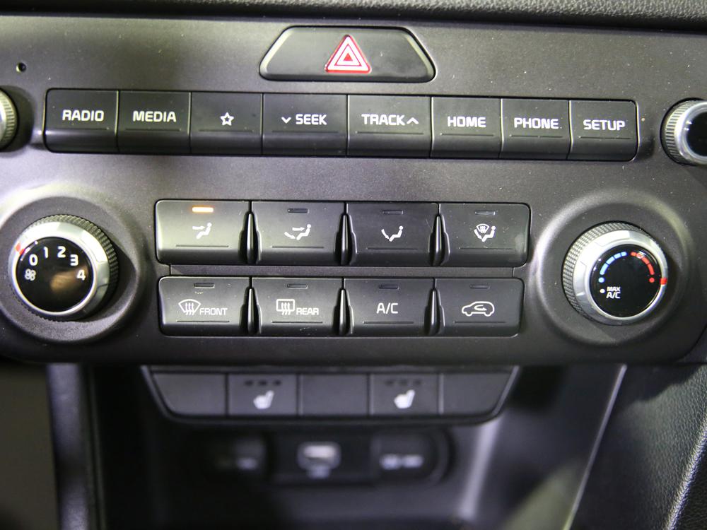 Kia Sportage LX 2021 d&rsquo;occasion à vendre - 26