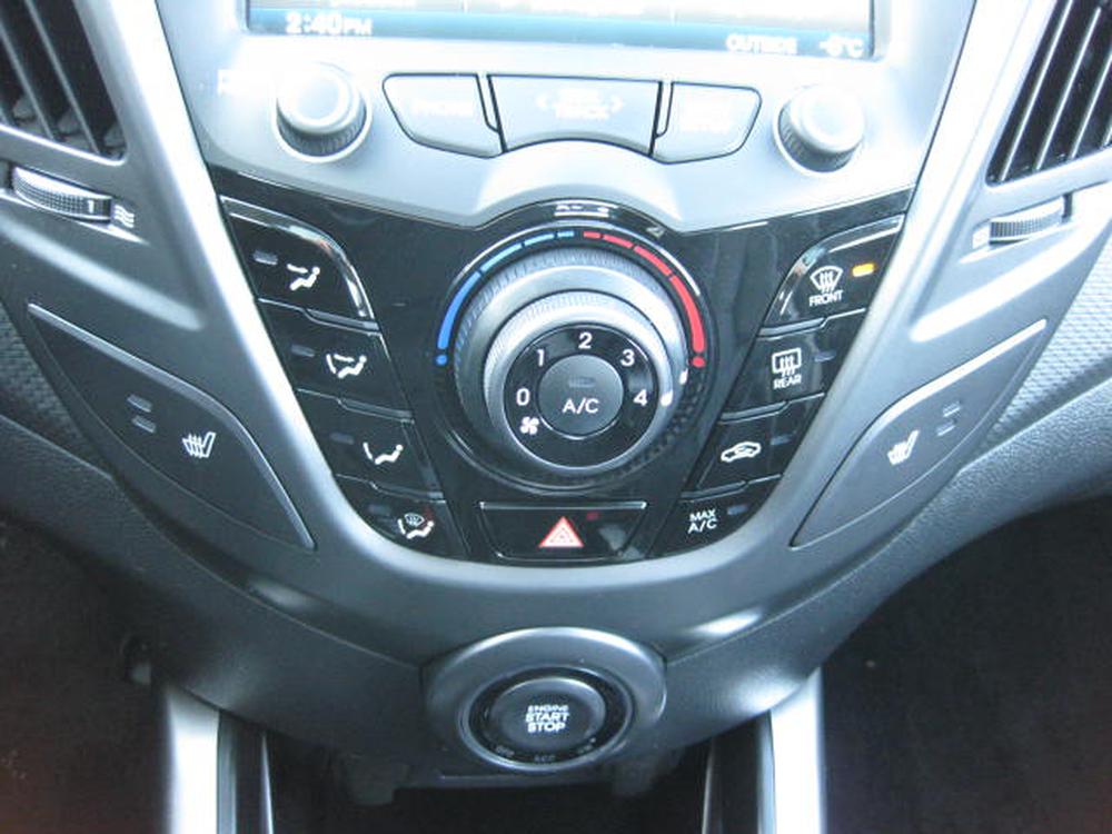 Hyundai Veloster Base Turbo 2013 d&rsquo;occasion à vendre - 18