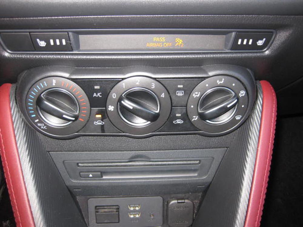 Mazda CX-3 GS-L 2016 d&rsquo;occasion à vendre - 21