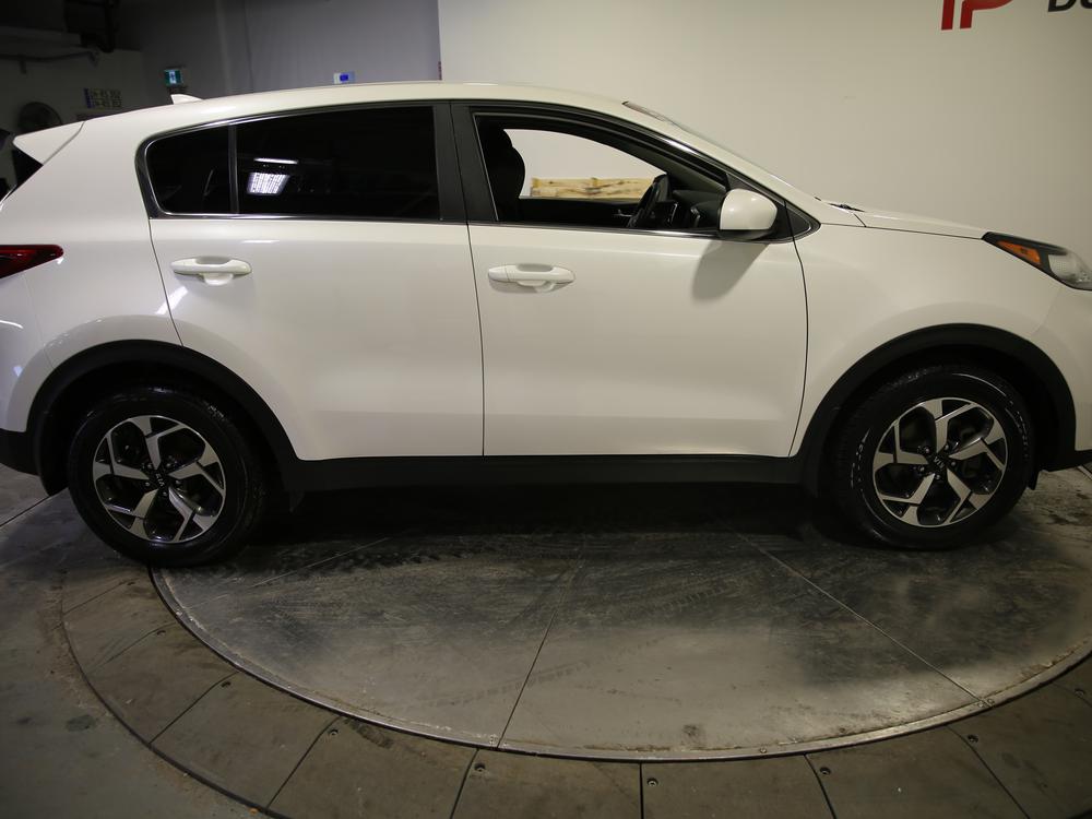 Kia Sportage LX 2020 d&rsquo;occasion à vendre - 2