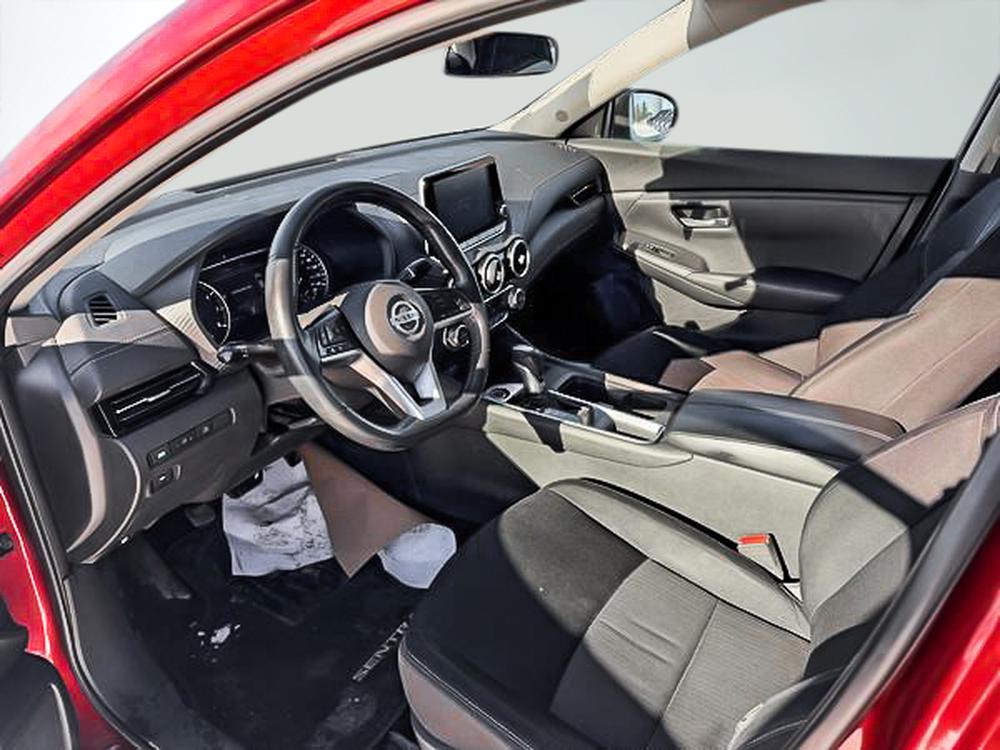 Nissan Sentra 2020 Rouge usage à vendre Nissan Sentra 2020 Rouge usage à vendre