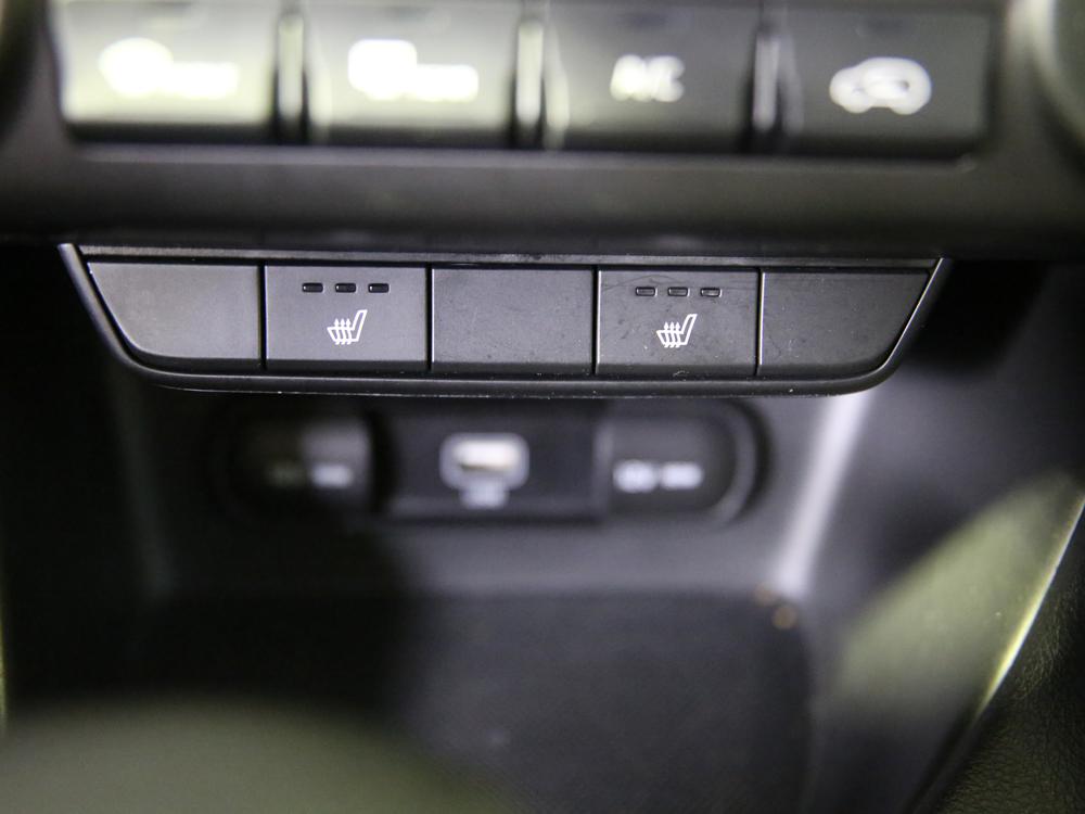 Kia Sportage LX 2021 d&rsquo;occasion à vendre - 27