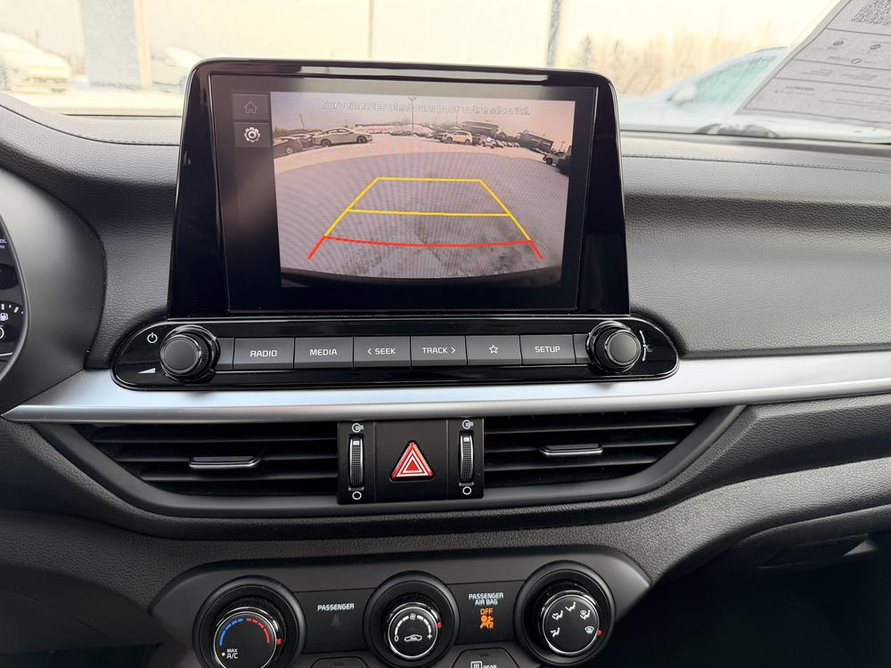 Kia Forte LX 2023 d&rsquo;occasion à vendre - 23