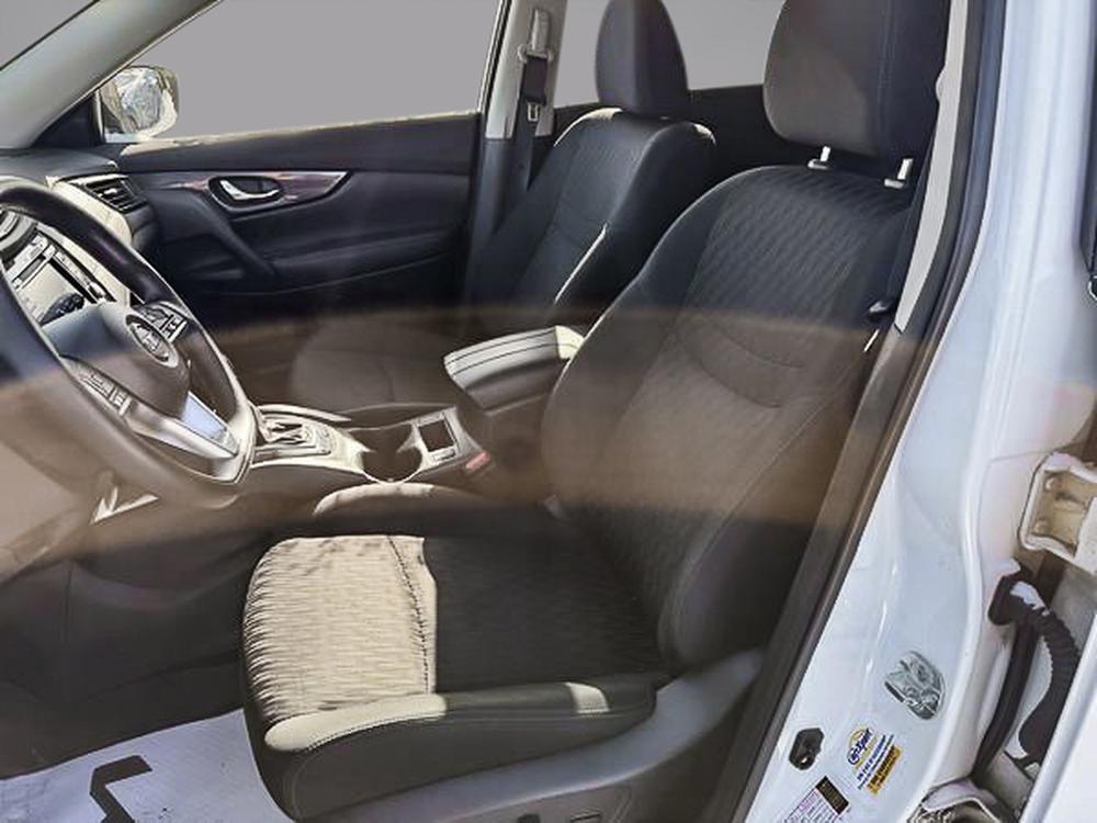 Nissan Rogue 2019 Blanc usage à vendre Nissan Rogue 2019 Blanc usage à vendre
