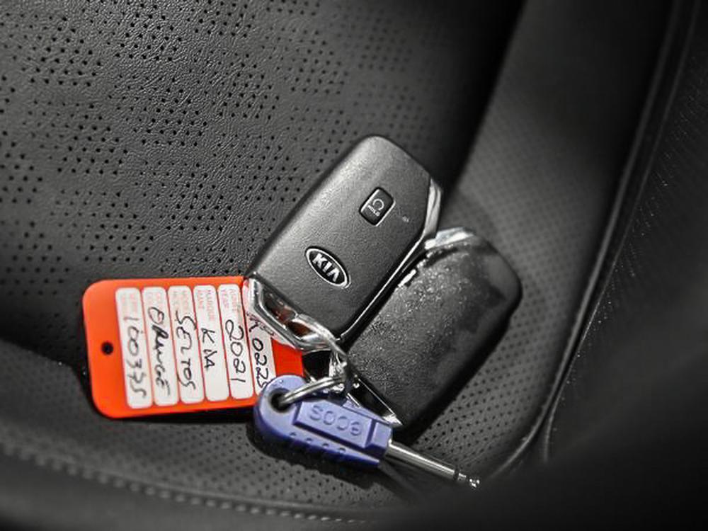 Kia Seltos SX TURBO 2021 d&rsquo;occasion à vendre - 37