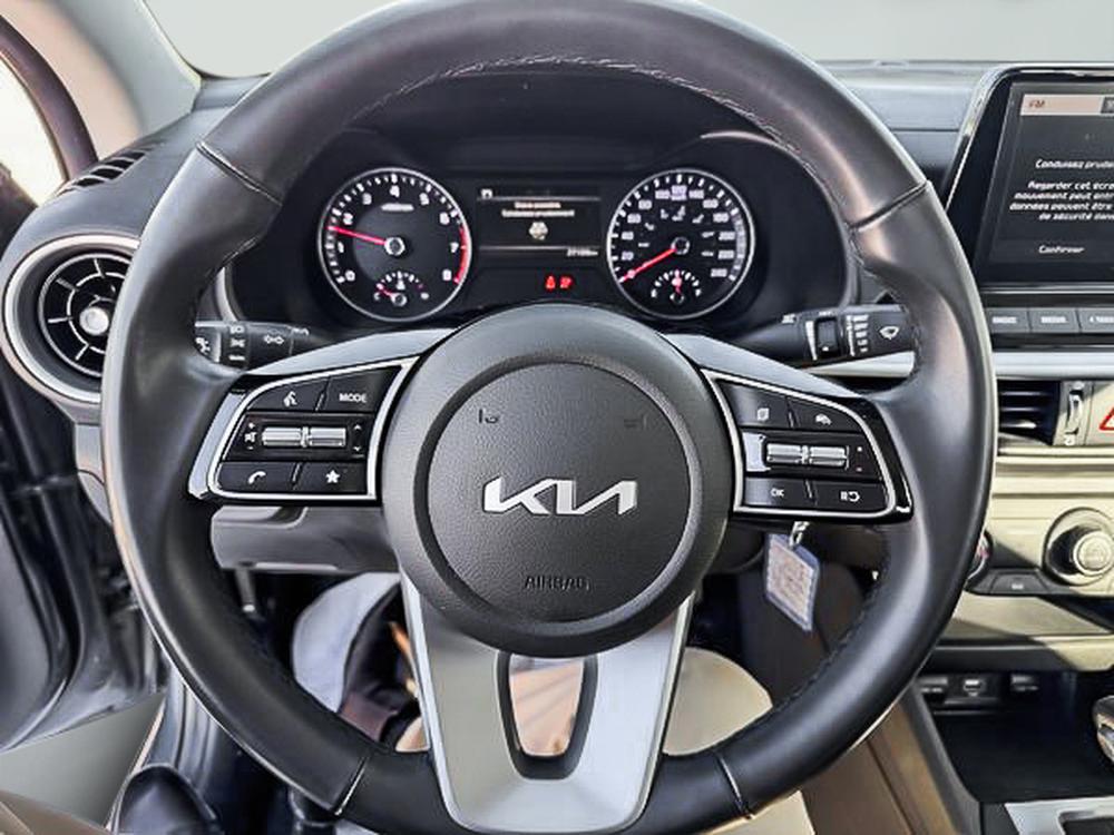 Kia Forte LX AUTOMATIQUE 2023 d&rsquo;occasion à vendre - 18
