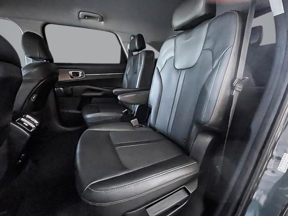 Kia Sorento EX 2022 d&rsquo;occasion à vendre - 28