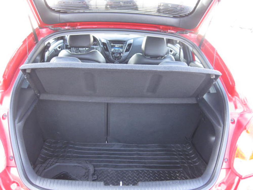 Hyundai Veloster Base Turbo 2013 d&rsquo;occasion à vendre - 22