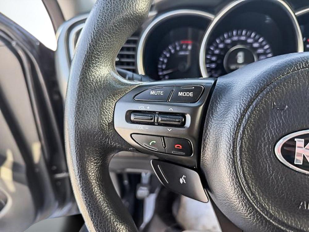Kia Optima LX 2014 d&rsquo;occasion à vendre - 18