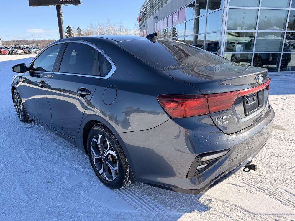 Kia Forte EX 2020 d&rsquo;occasion à vendre - 6