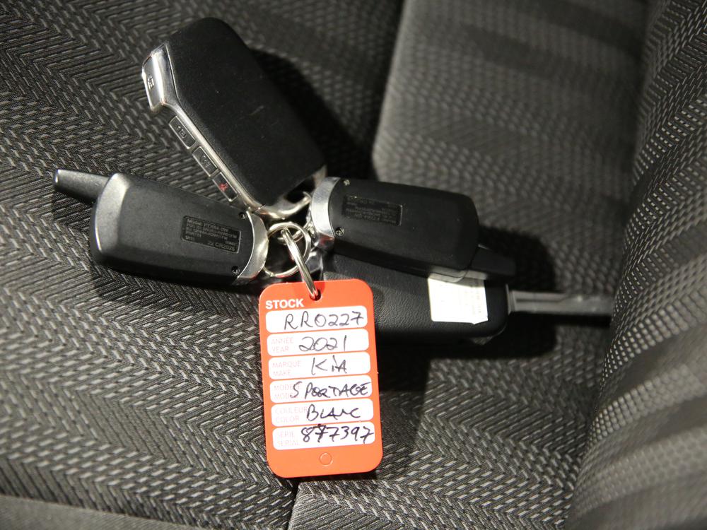 Kia Sportage LX 2021 d&rsquo;occasion à vendre - 33