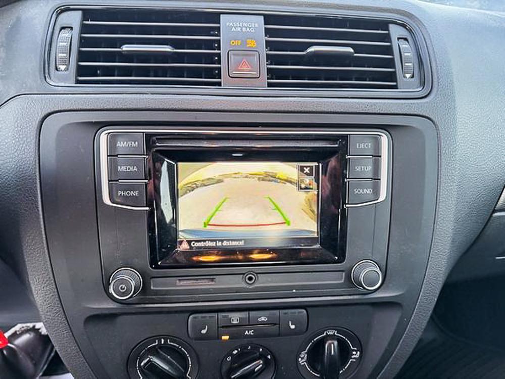 Volkswagen Berline Jetta TRENDLINE 2016 d&rsquo;occasion à vendre - 23