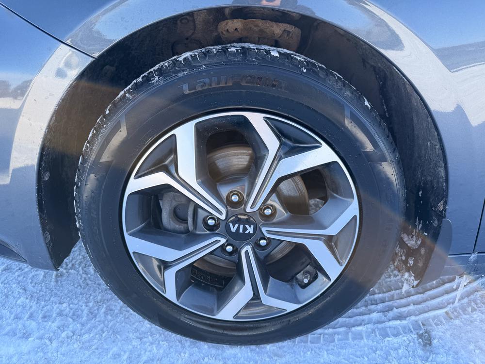 Kia Forte EX 2020 d&rsquo;occasion à vendre - 11