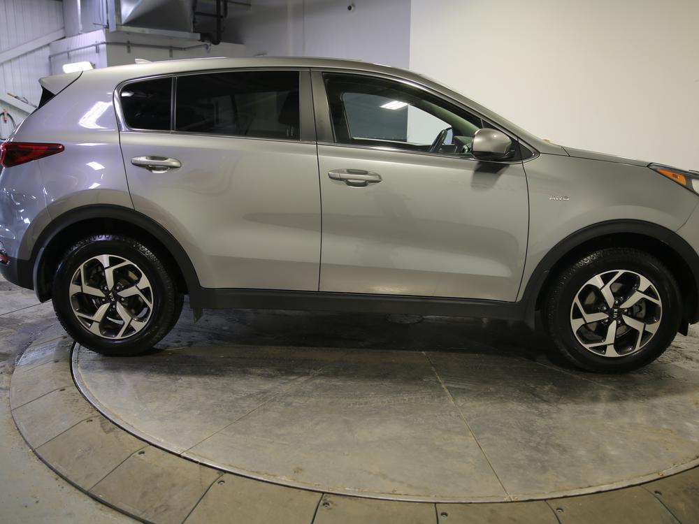 Kia Sportage LX 2021 d&rsquo;occasion à vendre - 2