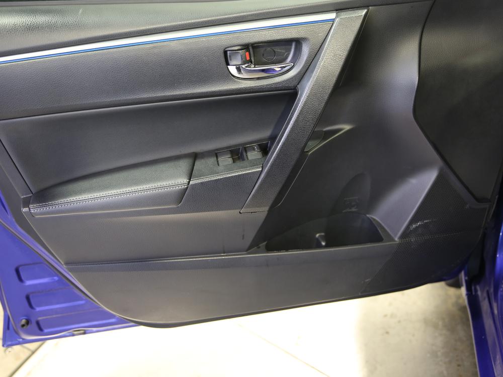 Toyota Corolla S 1.8L 2016 d&rsquo;occasion à vendre - 13