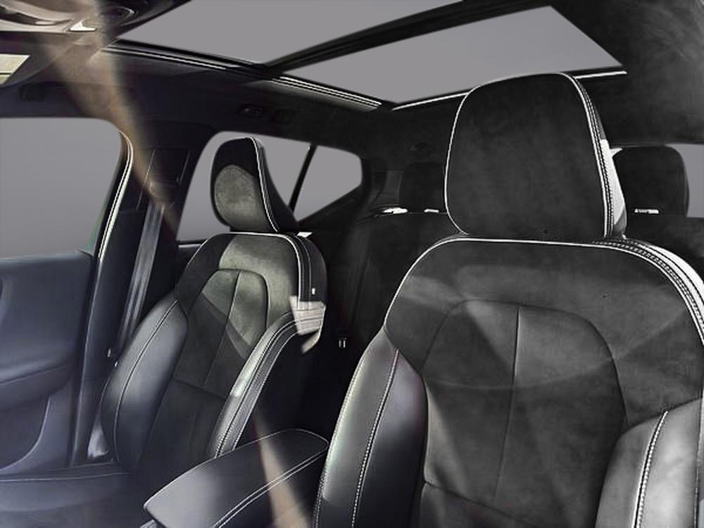 Volvo XC40 T5 R-DESIGN AWD 2022 d&rsquo;occasion à vendre - 13