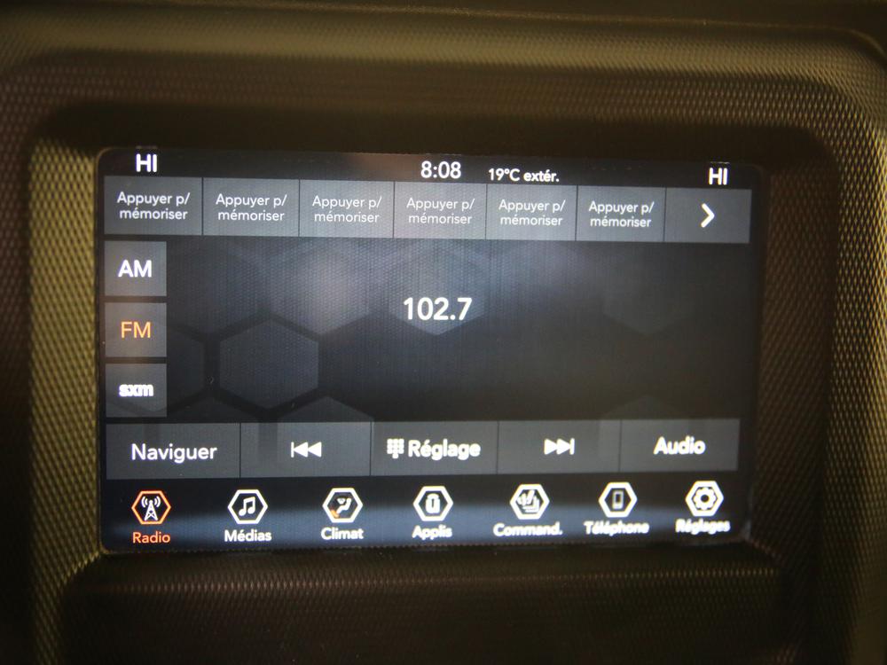 Jeep Wrangler WILLYS 2022 d&rsquo;occasion à vendre - 24