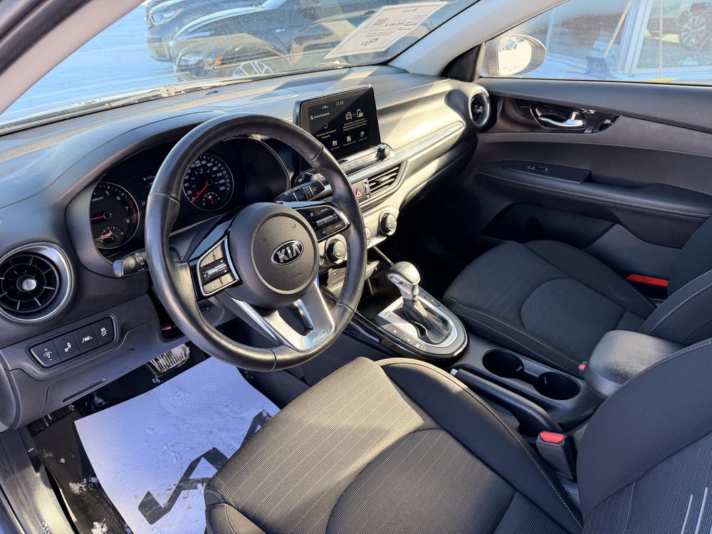 Kia Forte EX 2020 d&rsquo;occasion à vendre - 31