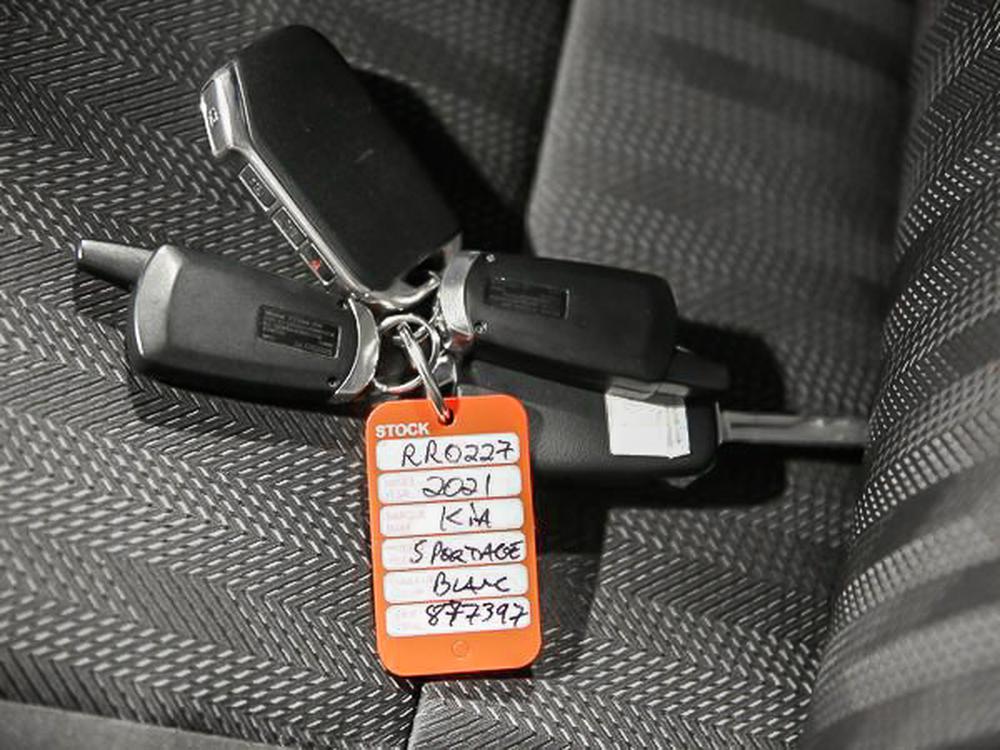 Kia Sportage LX 2021 d&rsquo;occasion à vendre - 33