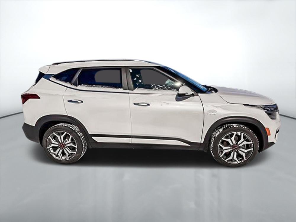 Kia Seltos SX TURBO AWD 2023 d&rsquo;occasion à vendre - 9