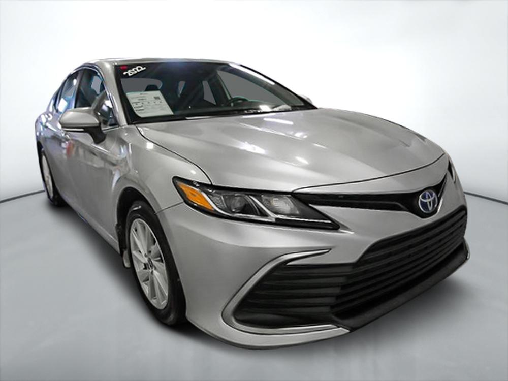 Toyota Camry HYBRID LE