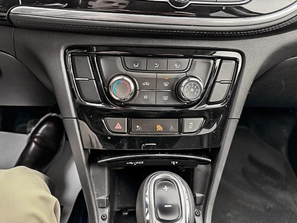 Buick Encore PREFERRED FWD 2020 d&rsquo;occasion à vendre - 26