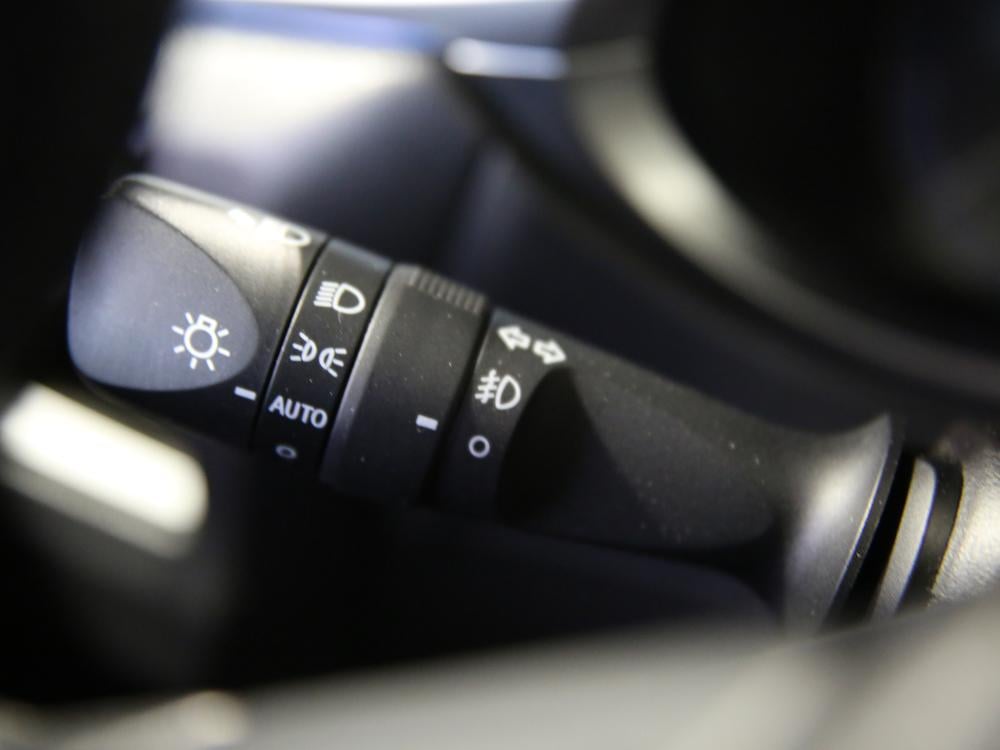 Toyota Corolla S 1.8L 2016 d&rsquo;occasion à vendre - 21