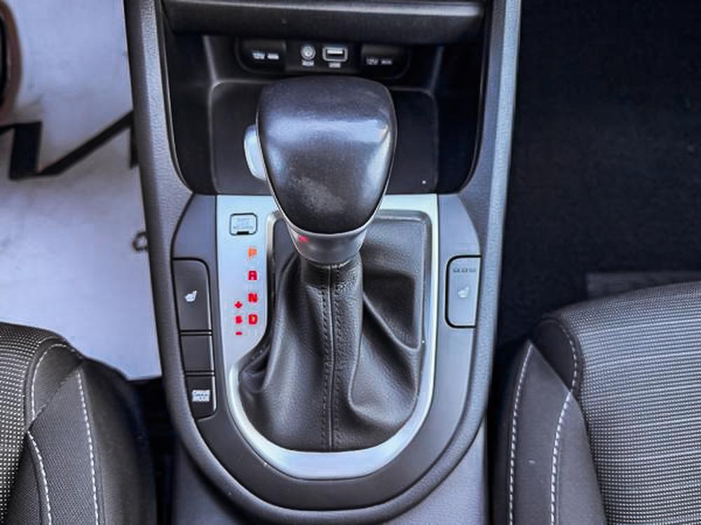 Kia Forte LX 2020 d&rsquo;occasion à vendre - 26