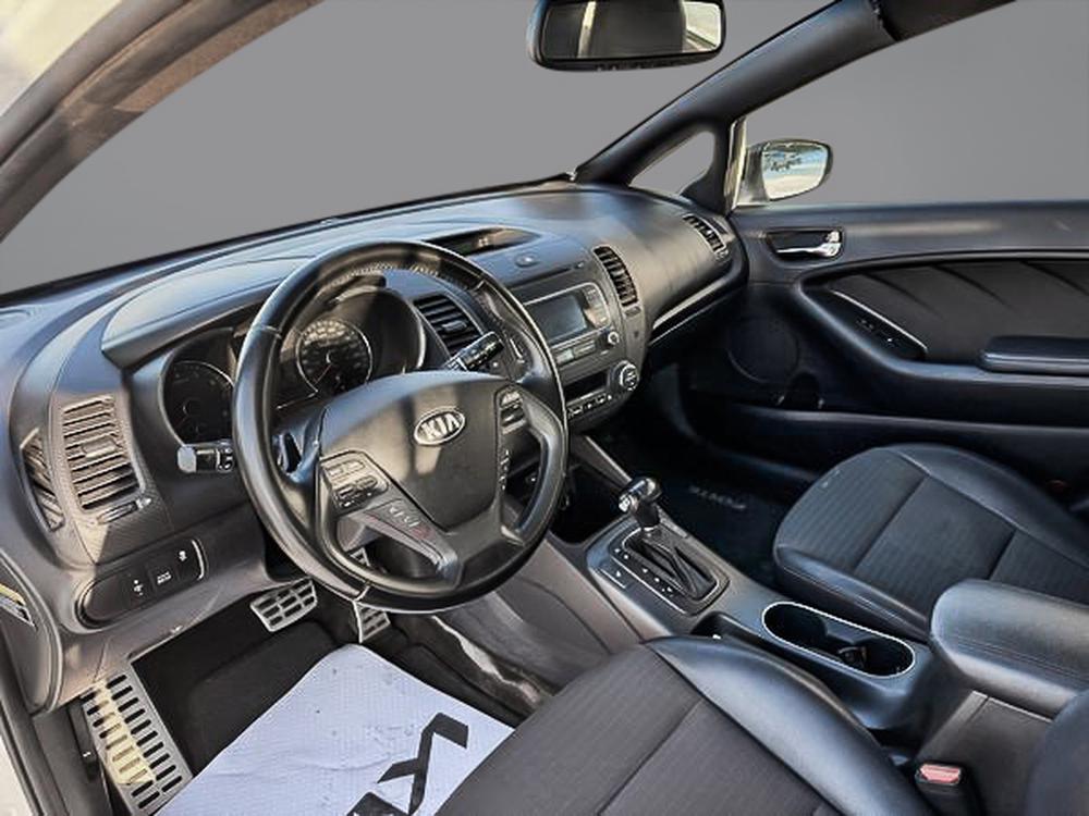 Kia 5 portes Forte SX 2015 d&rsquo;occasion à vendre - 12