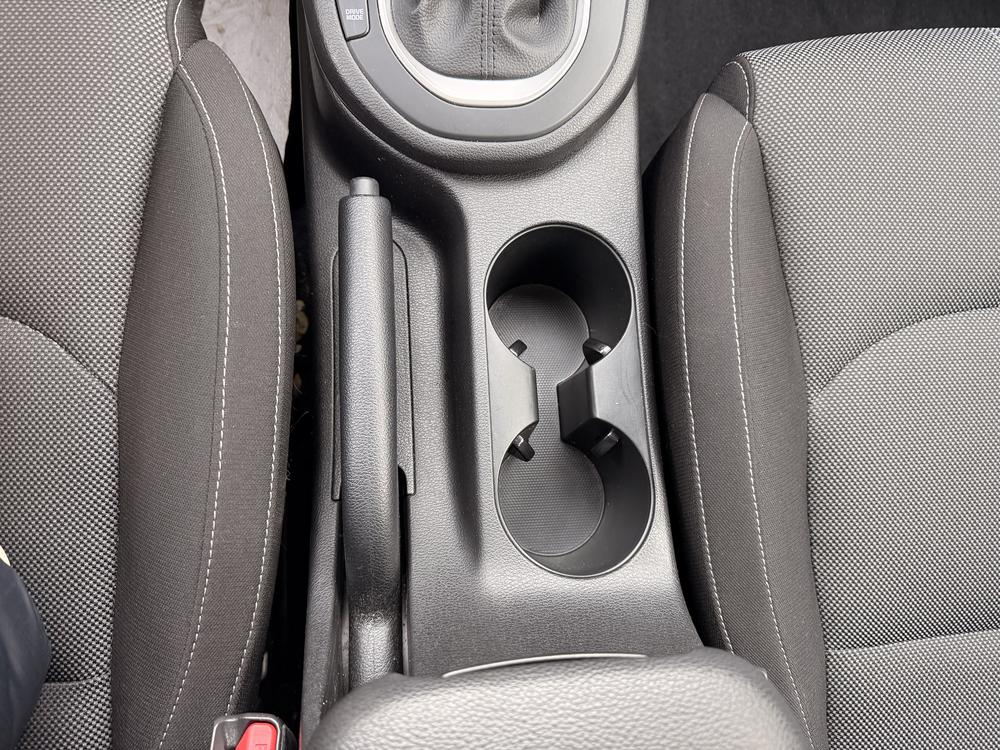 Kia Forte LX 2023 d&rsquo;occasion à vendre - 26