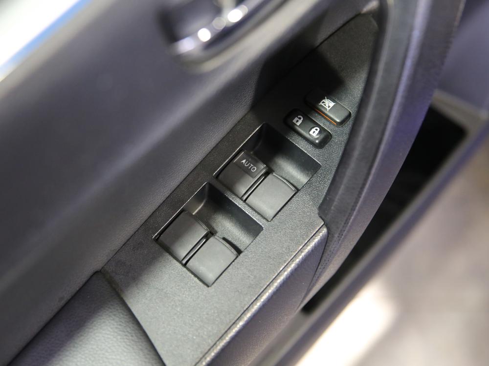 Toyota Corolla S 1.8L 2016 d&rsquo;occasion à vendre - 14