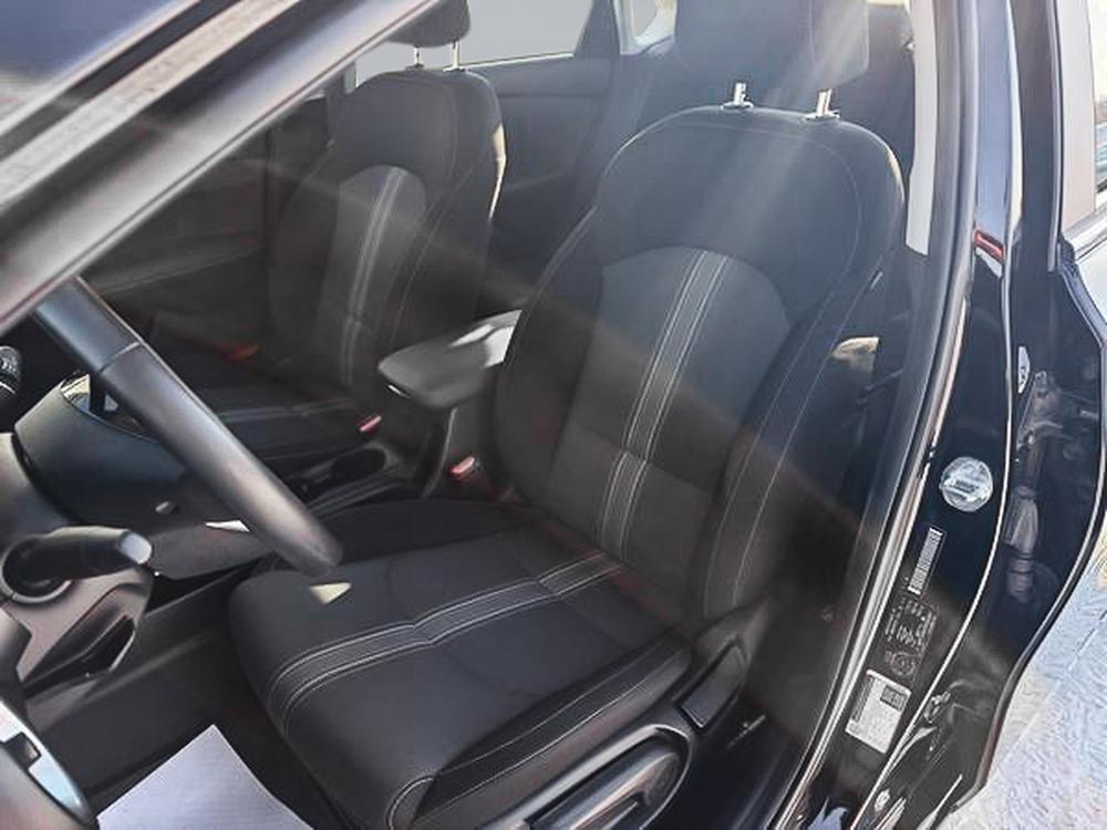 Kia Forte EX 2023 d&rsquo;occasion à vendre - 14