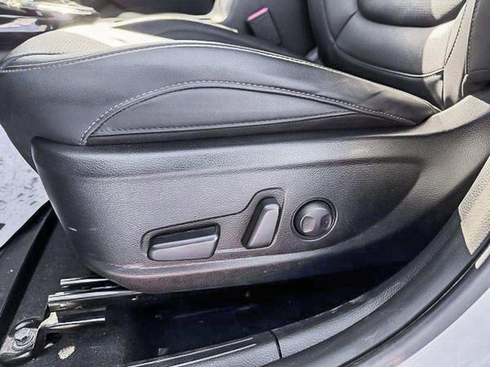 Kia Seltos SX TURBO AWD 2023 d&rsquo;occasion à vendre - 17