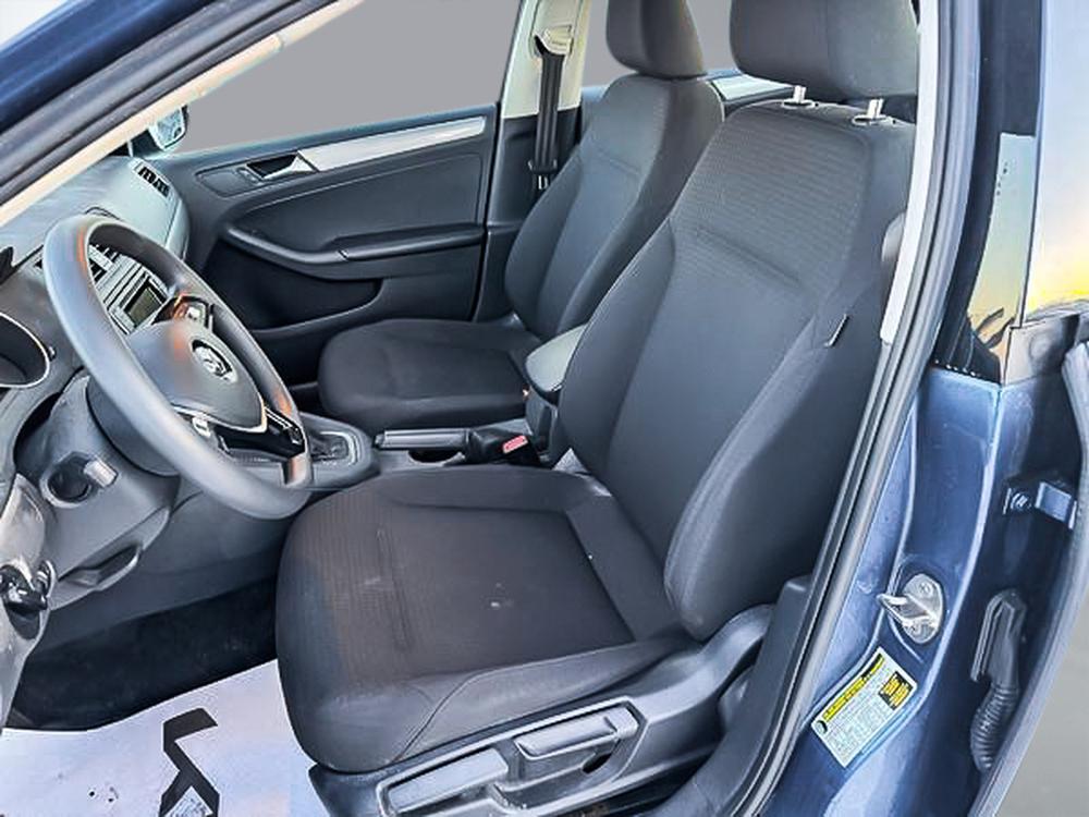 Volkswagen Berline Jetta TRENDLINE 2016 d&rsquo;occasion à vendre - 14