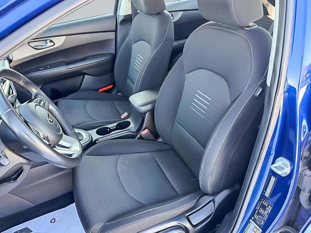 Kia Forte LX 2020 d&rsquo;occasion à vendre - 14