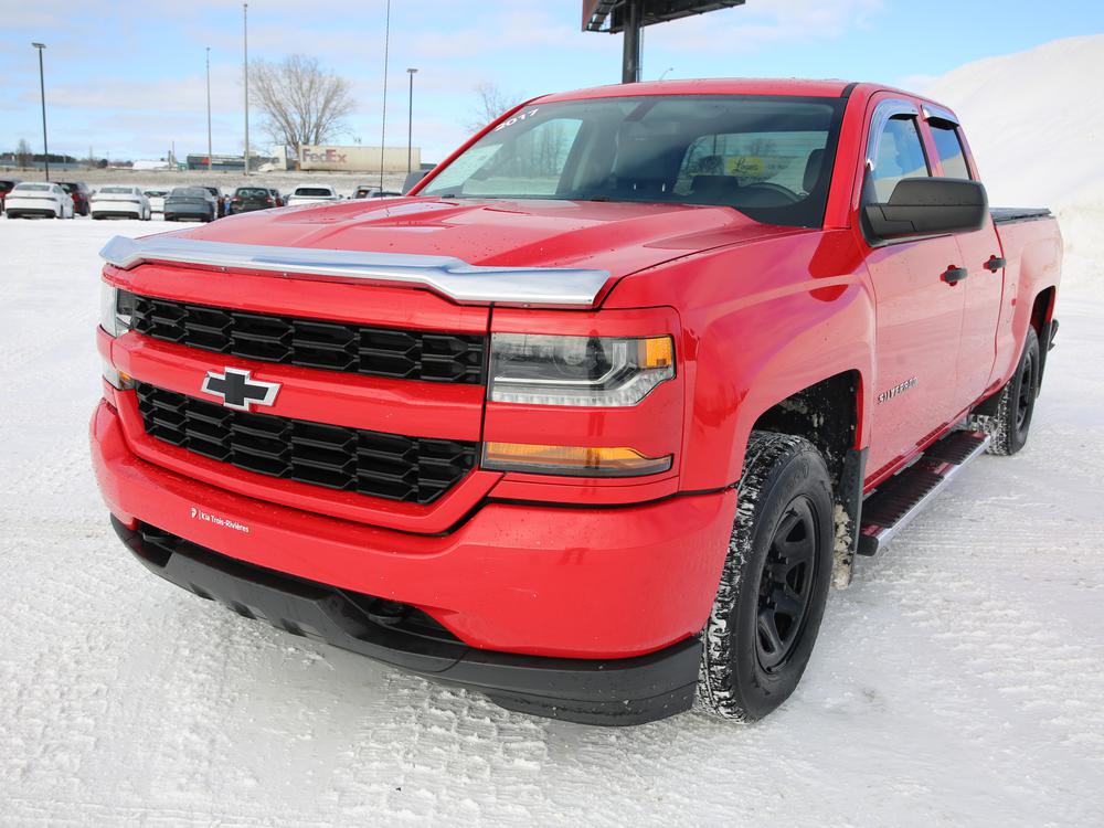Chevrolet Silverado 1500 CUSTOM 2017 d&rsquo;occasion à vendre - 8