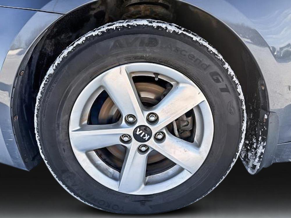 Kia Optima LX 2014 d&rsquo;occasion à vendre - 9