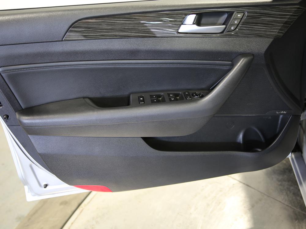 Hyundai Sonata SPORT 2015 d&rsquo;occasion à vendre - 14