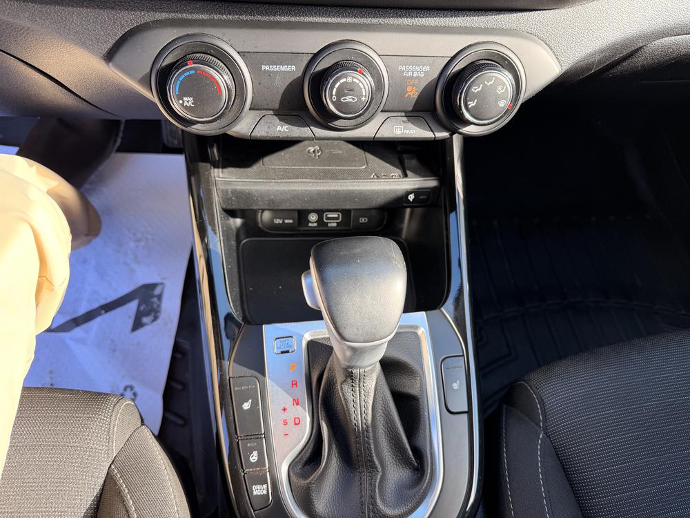 Kia Forte EX 2020 d&rsquo;occasion à vendre - 27