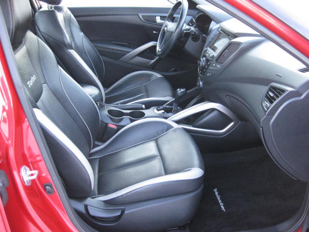 Hyundai Veloster Base Turbo 2013 d&rsquo;occasion à vendre - 24