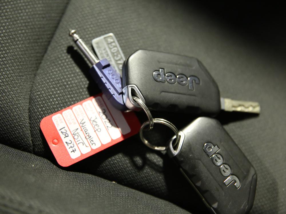 Jeep Wrangler WILLYS 2022 d&rsquo;occasion à vendre - 32