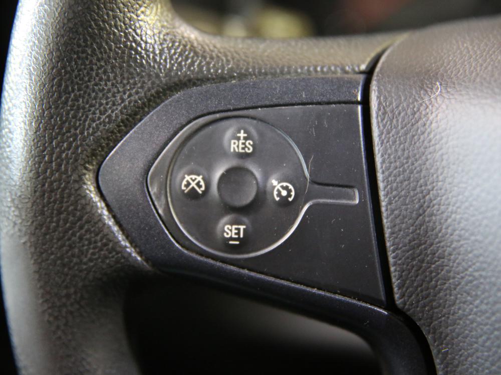 Chevrolet Silverado 1500 CUSTOM 2017 d&rsquo;occasion à vendre - 17